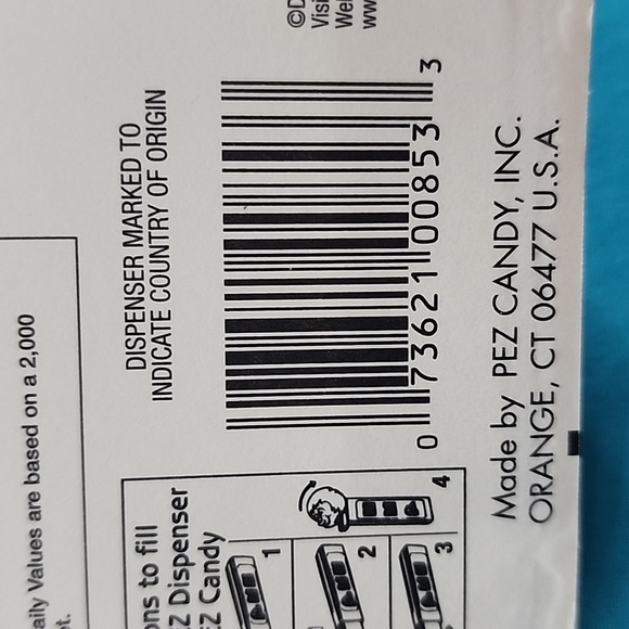 BNIB Disney Goofy Pez Dispenser with Candy - Picture 5 of 8